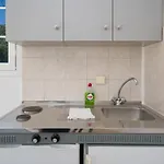 Dimitris 카라보밀로스