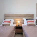 Apartment Dimitris *