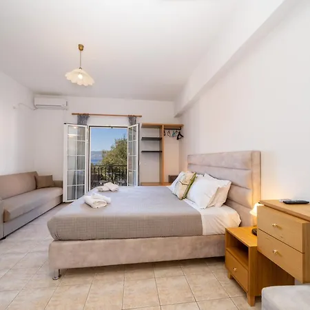 Dimitris Apartment *