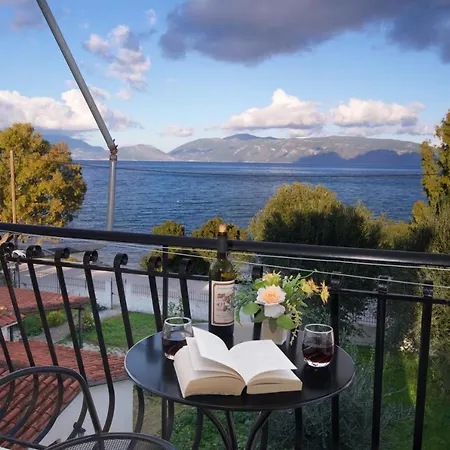 Apartment Dimitris Karavomylos