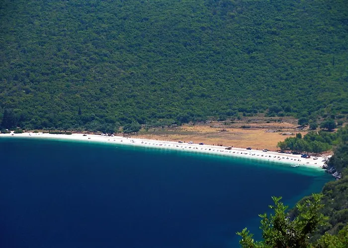 Dimitris Каравомилос