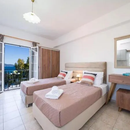 Dimitris Apartament Karavomylos
