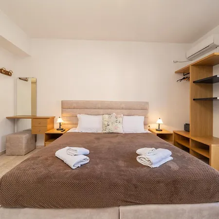 Apartmán Dimitris Karavomylos