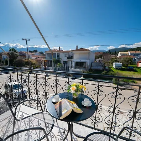 Appartamento Dimitris Karavomylos